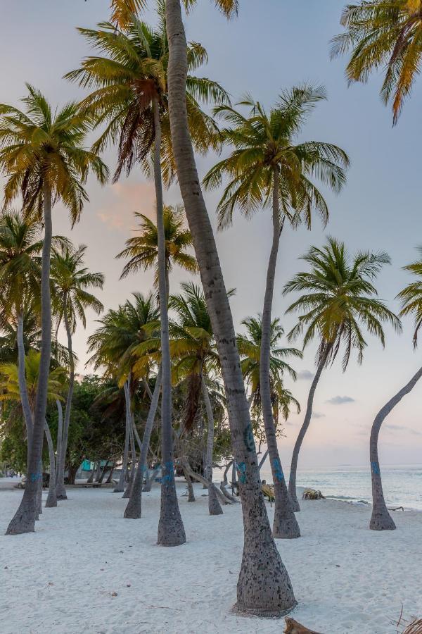 Hotel Nihaali Maldives Kudarikilu Zewnętrze zdjęcie