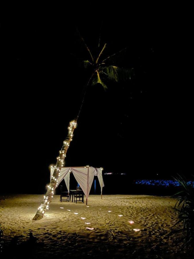 Hotel Nihaali Maldives Kudarikilu Zewnętrze zdjęcie