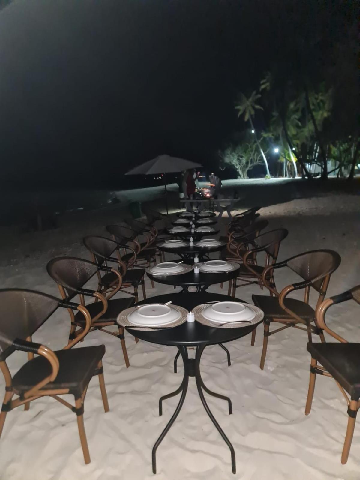 Hotel Nihaali Maldives Kudarikilu Zewnętrze zdjęcie